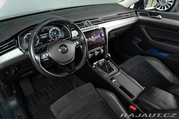 Volkswagen Passat Variant  2.0 TDI BMT High 2015