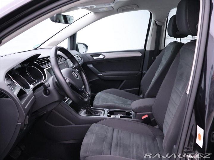 Volkswagen Touran 2,0 TDI 110kW DSG Comfort 2020