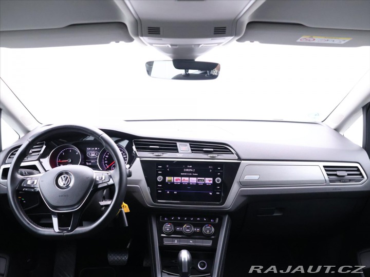 Volkswagen Touran 2,0 TDI 110kW DSG Comfort 2020
