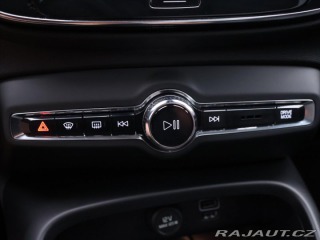 Volvo XC40 2,0 D4 AWD Panorama Tažné 2018