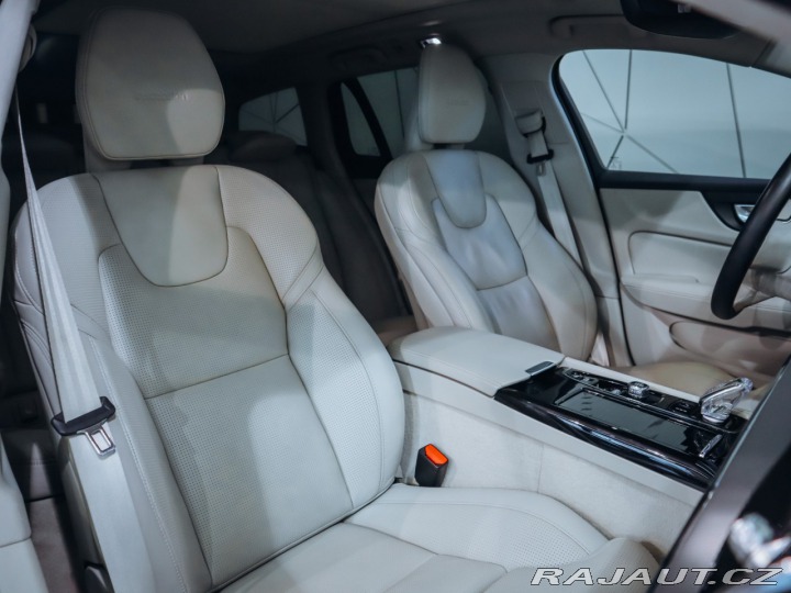 Volvo V60 T8 Inscription AWD 2019