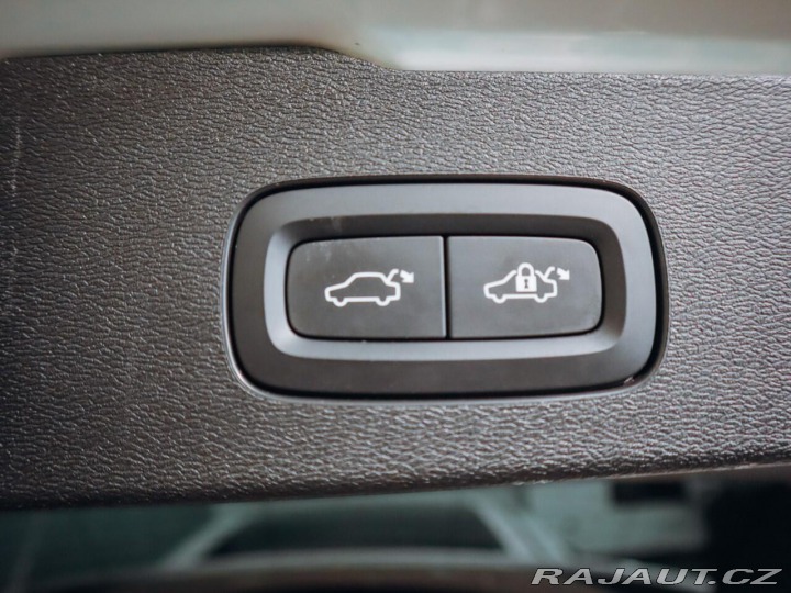 Volvo V60 T8 Inscription AWD 2019