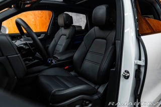 Porsche Cayenne BOSE, PANO, CHRONO 2025