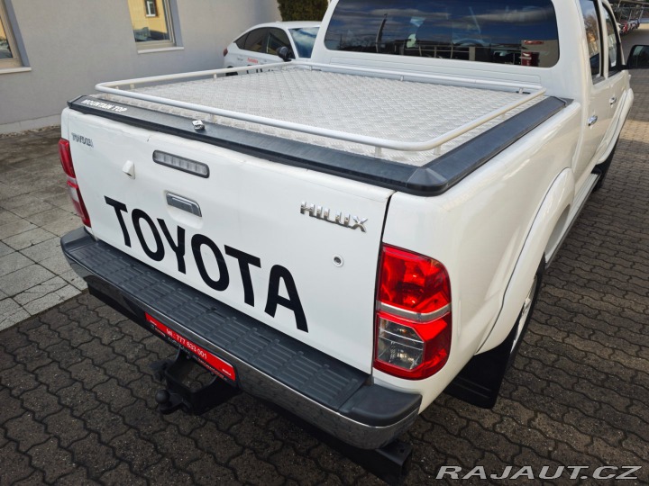 Toyota Hilux Double Cab 3.0D-4D AT 4WD 2014