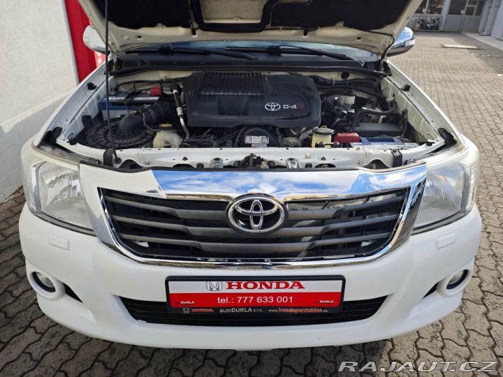 Toyota Hilux Double Cab 3.0D-4D AT 4WD 2014