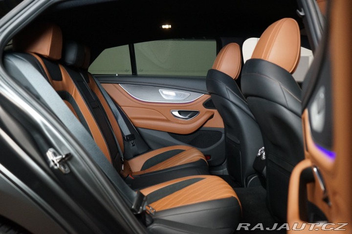 Mercedes-Benz AMG GT  2022