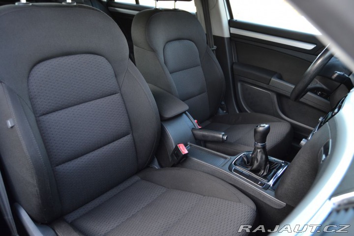 Škoda Superb 2.0 TDI 103kW Elegance 2012