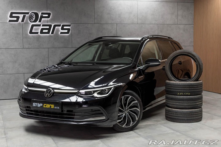 Volkswagen Golf 1.5 TSI STYLE*2xPNEU*DPH* 2023