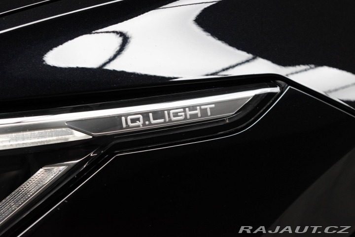 Volkswagen Golf 1.5 TSI STYLE*2xPNEU*DPH* 2023