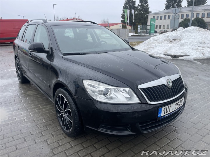 Škoda Octavia 1,6 TDi 77kw Ambiente Taž 2012