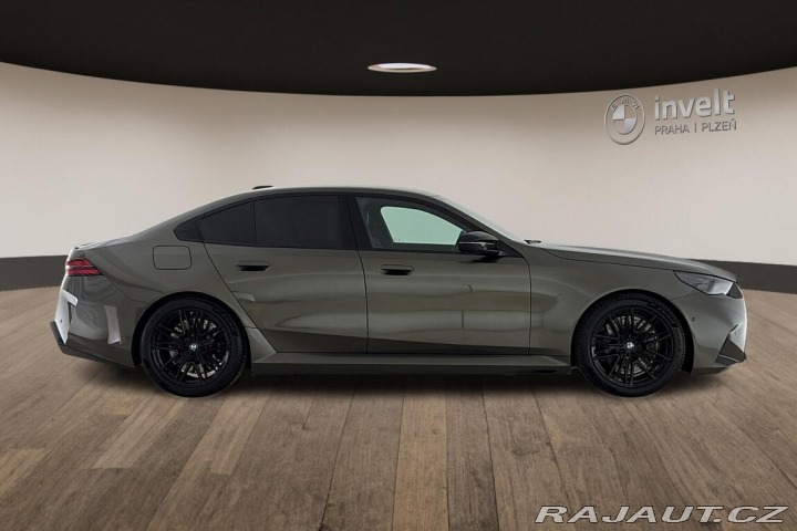 BMW M5 Sedan 2025