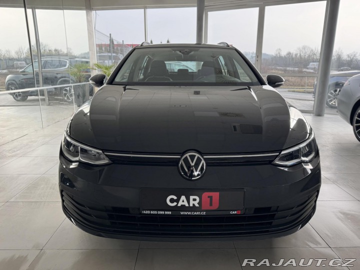 Volkswagen Golf 1,0eTSI 81kW*DSG*Life*DPH 2023