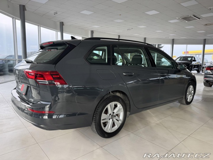 Volkswagen Golf 1,0eTSI 81kW*DSG*Life*DPH 2023