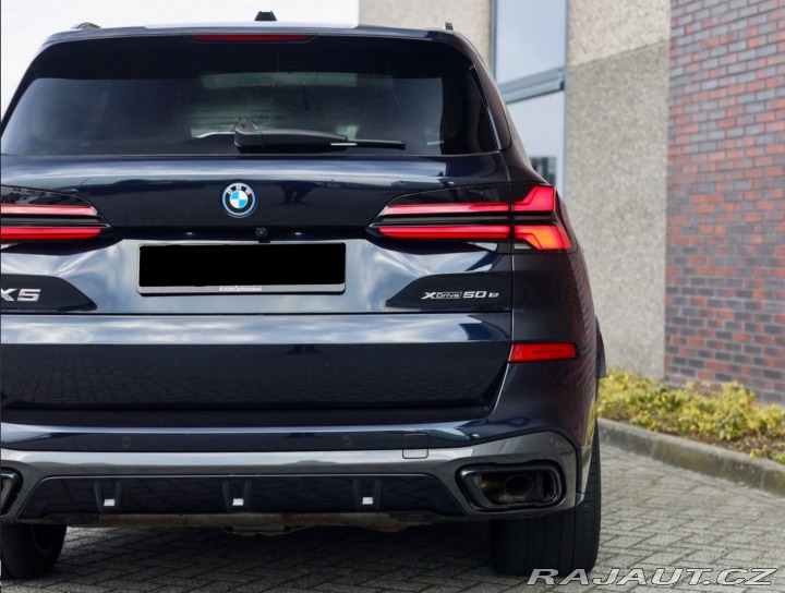 BMW X5 50e xDrive | Tartufo kož 2023