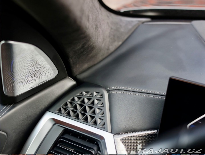 BMW X5 50e xDrive | Tartufo kož 2023