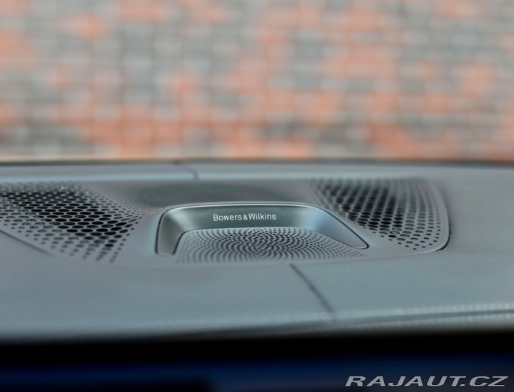 BMW X5 50e xDrive | Tartufo kož 2023