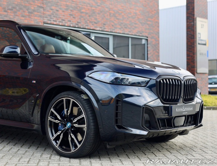BMW X5 50e xDrive | Tartufo kož 2023