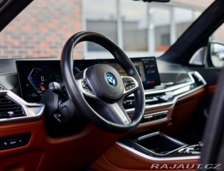 BMW X5 50e xDrive | Tartufo kož 2023