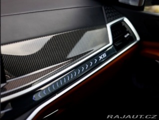 BMW X5 50e xDrive | Tartufo kož 2023