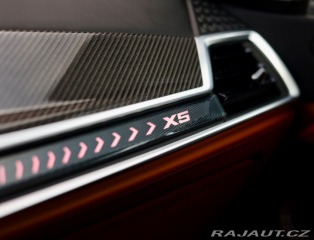 BMW X5 50e xDrive | Tartufo kož 2023