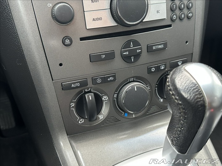 Opel Antara 2,0 CDTI 150PS  Cosmo A/T 2010