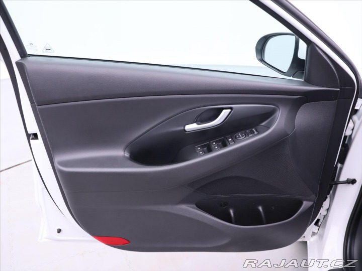 Hyundai i30 1,6 CRDi 85kW Aut. CZ 1Ma 2021