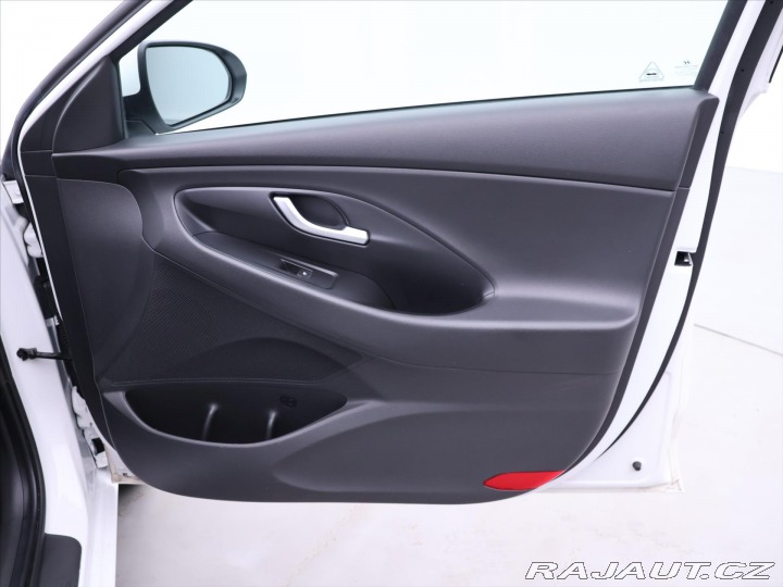 Hyundai i30 1,6 CRDi 85kW Aut. CZ 1Ma 2021