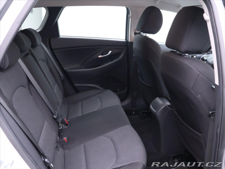 Hyundai i30 1,6 CRDi 85kW Aut. CZ 1Ma 2021