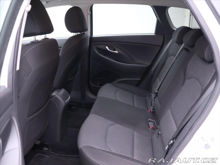 Hyundai i30 1,6 CRDi 85kW Aut. CZ 1Ma 2021