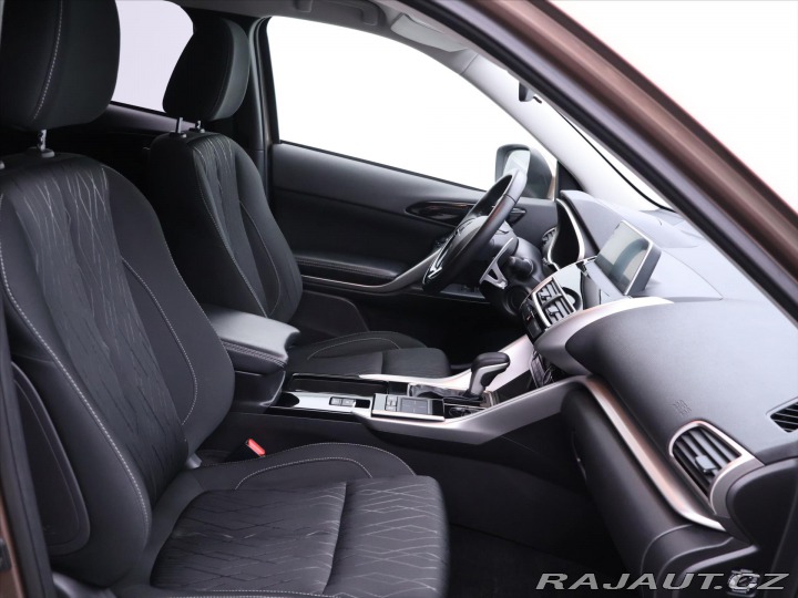 Mitsubishi Eclipse Cross 1,5 T 120kW Aut. 1.Maj CZ 2018