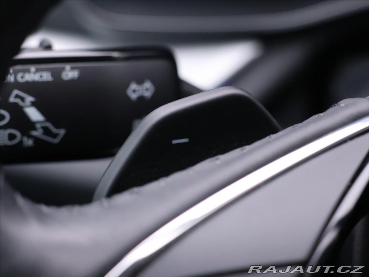 Škoda Octavia 2,0 TDI DSG Style Matrix 2020