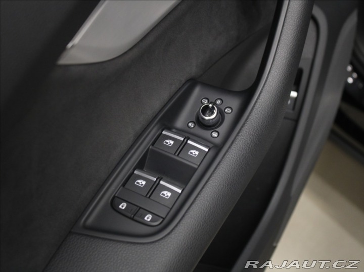 Audi Q7 3,0 50TDi Q. S-Line VZDUC 2023