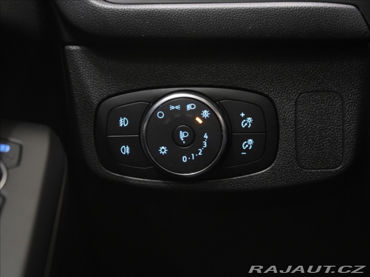 Ford Focus 1,5 EBlue 70kW 1.majitel 2020