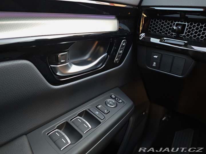 Honda CR-V 2.0 e:PHEV Plug-in RED SK 2026