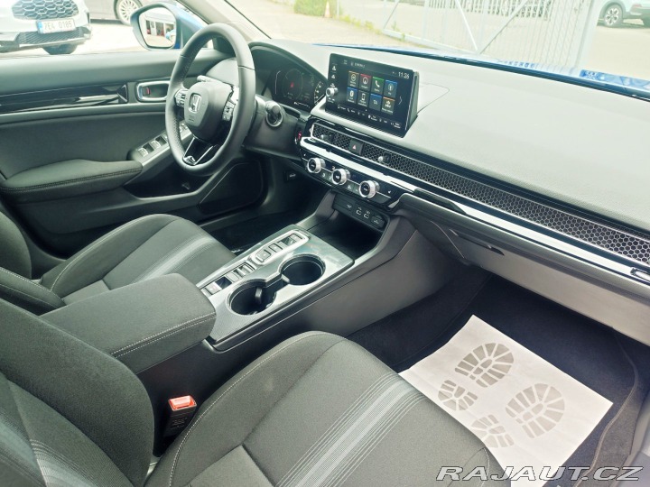 Honda Civic 2.0e:HEV Elegance rezerva 2026