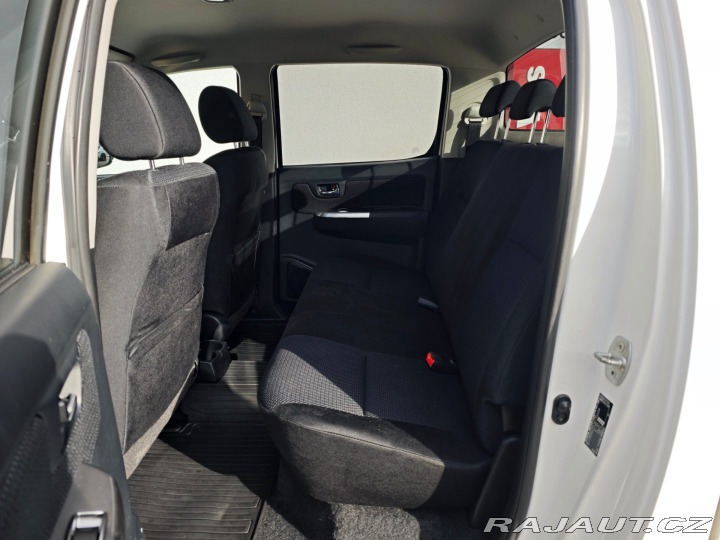 Toyota Hilux Double Cab 3.0D-4D AT 4WD 2014