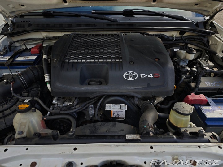 Toyota Hilux Double Cab 3.0D-4D AT 4WD 2014