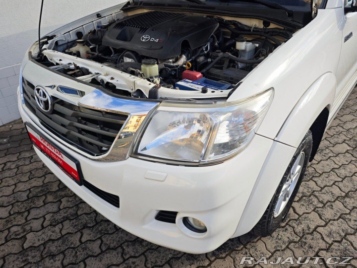 Toyota Hilux Double Cab 3.0D-4D AT 4WD 2014