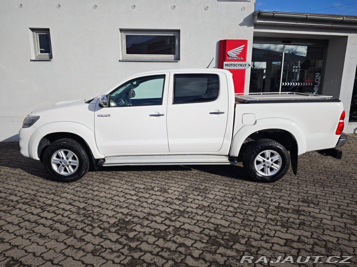 Toyota Hilux Double Cab 3.0D-4D AT 4WD 2014