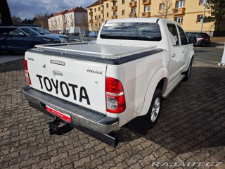 Toyota Hilux Double Cab 3.0D-4D AT 4WD 2014
