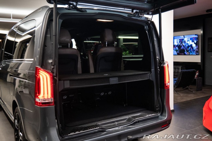 Mercedes-Benz V 300d AIRMATIC/4MATIC/Pano 2021