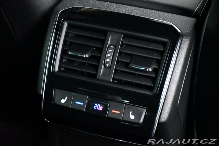 Škoda Superb 2.0TDi SPORTLINE REZERVAC 2022