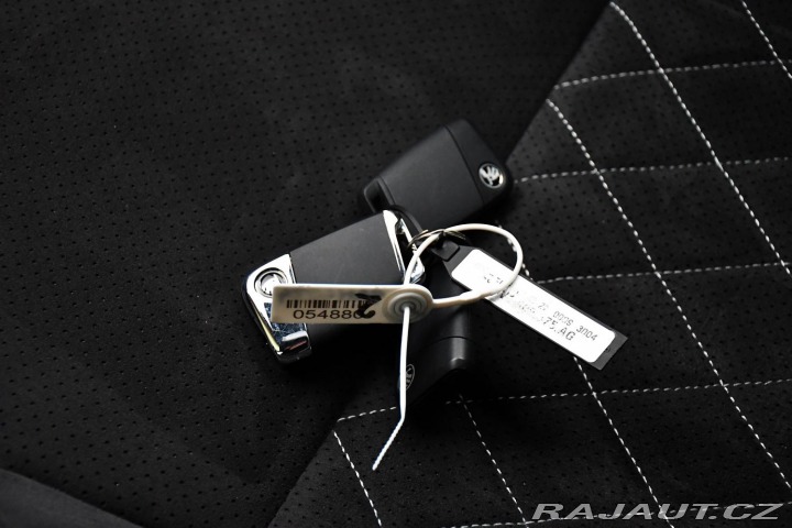 Škoda Superb 2.0TDi SPORTLINE 1M ČR 2x 2022