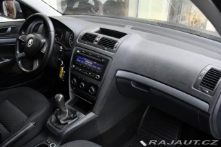 Škoda Octavia 1.4TSi 90kW TAŽNÉ KLIMA 2 2011