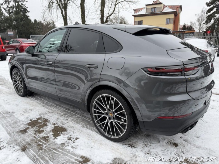 Porsche Cayenne Coupe E-Hybrid Chrono Vzd 2022