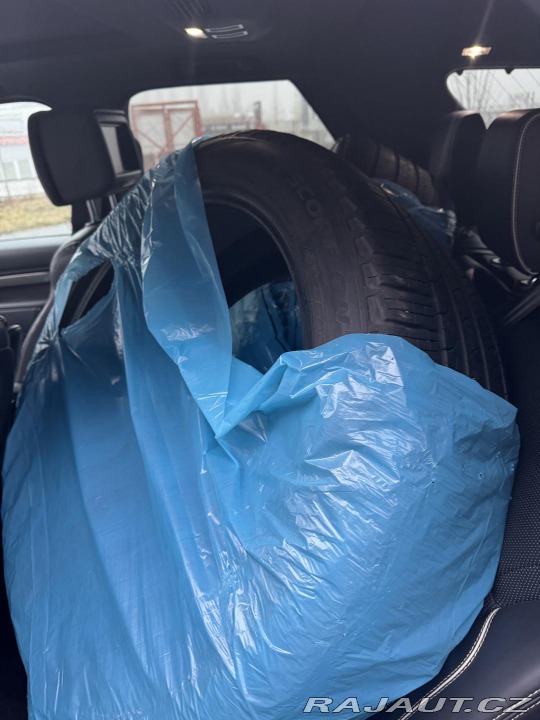 Land Rover Discovery SHE Td6 2018