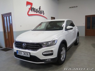 Volkswagen T-Roc 1.5TSI,klima,výhřev,2xkol 2020