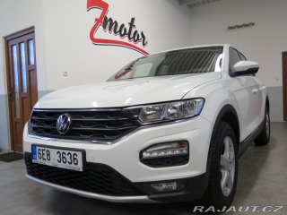 Volkswagen T-Roc 1.5TSI,klima,výhřev,2xkol 2020