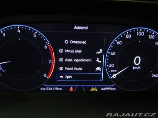 Volkswagen T-Roc 1.5TSI,klima,výhřev,2xkol 2020