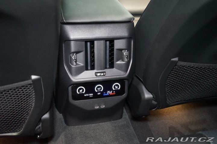 BMW X3 M50*XDRIVE*LED*HUD*NEZ.TO 2025